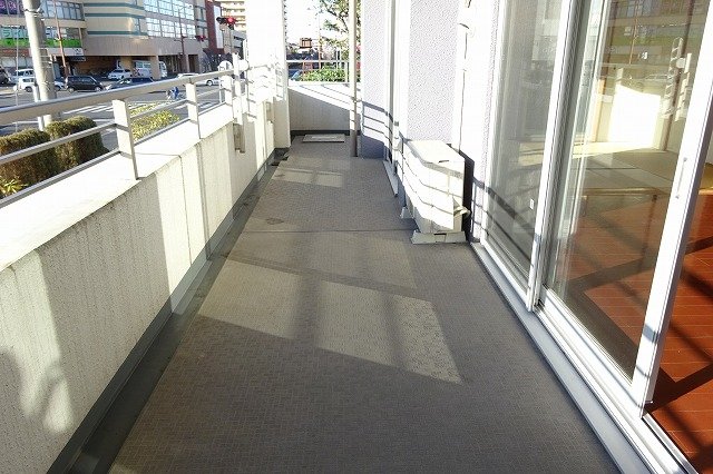 プレミスト見川