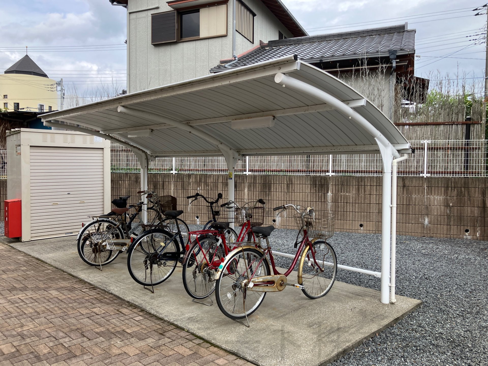 スカイブルー