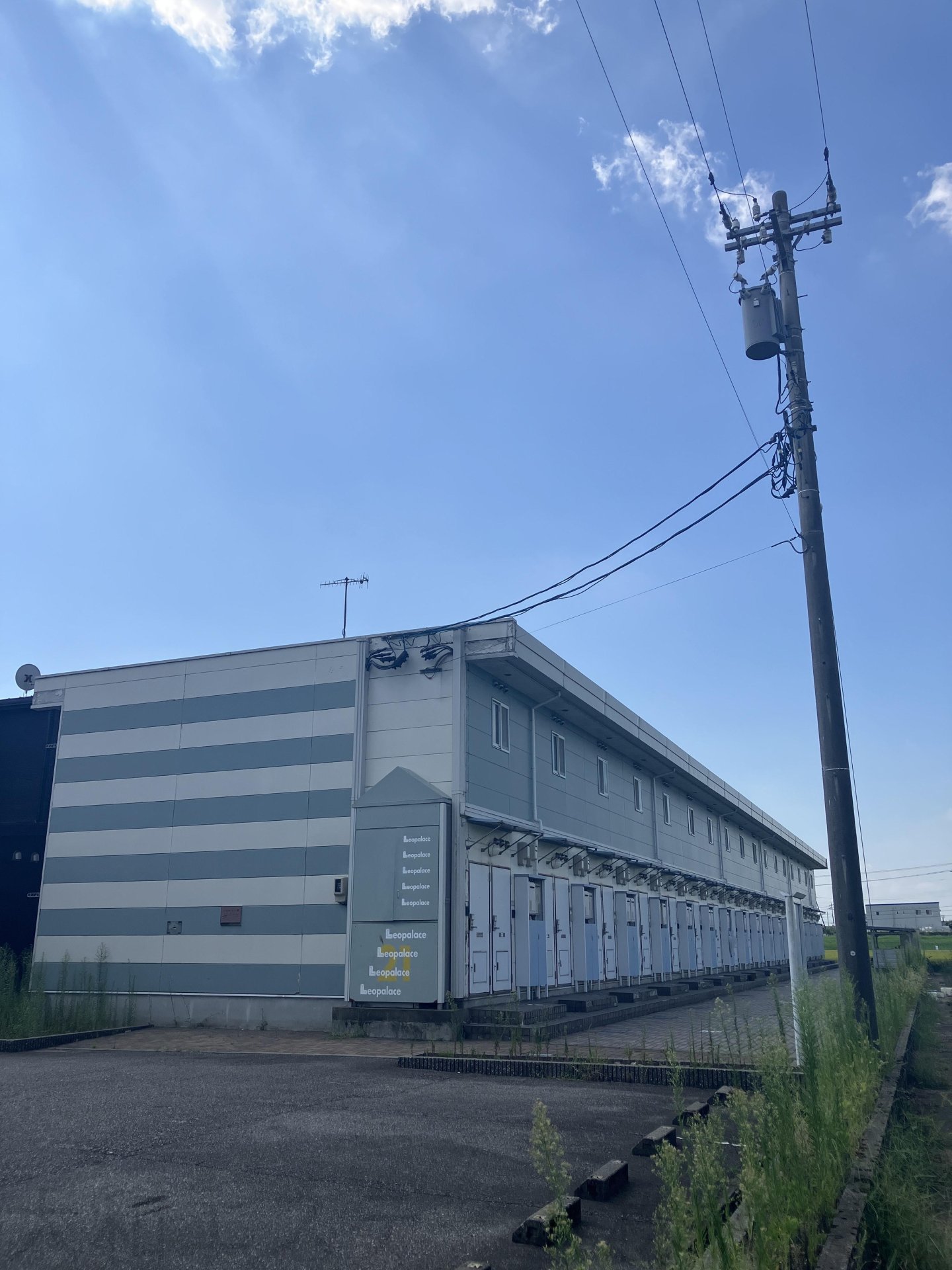 レオパレスセヴィル下窪
