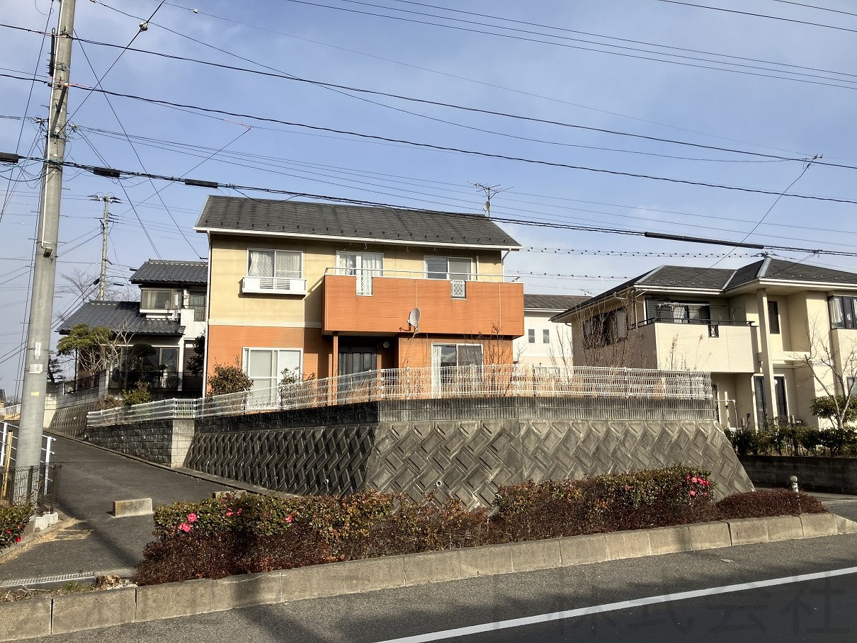 福島市南向台二丁目古屋付き土地