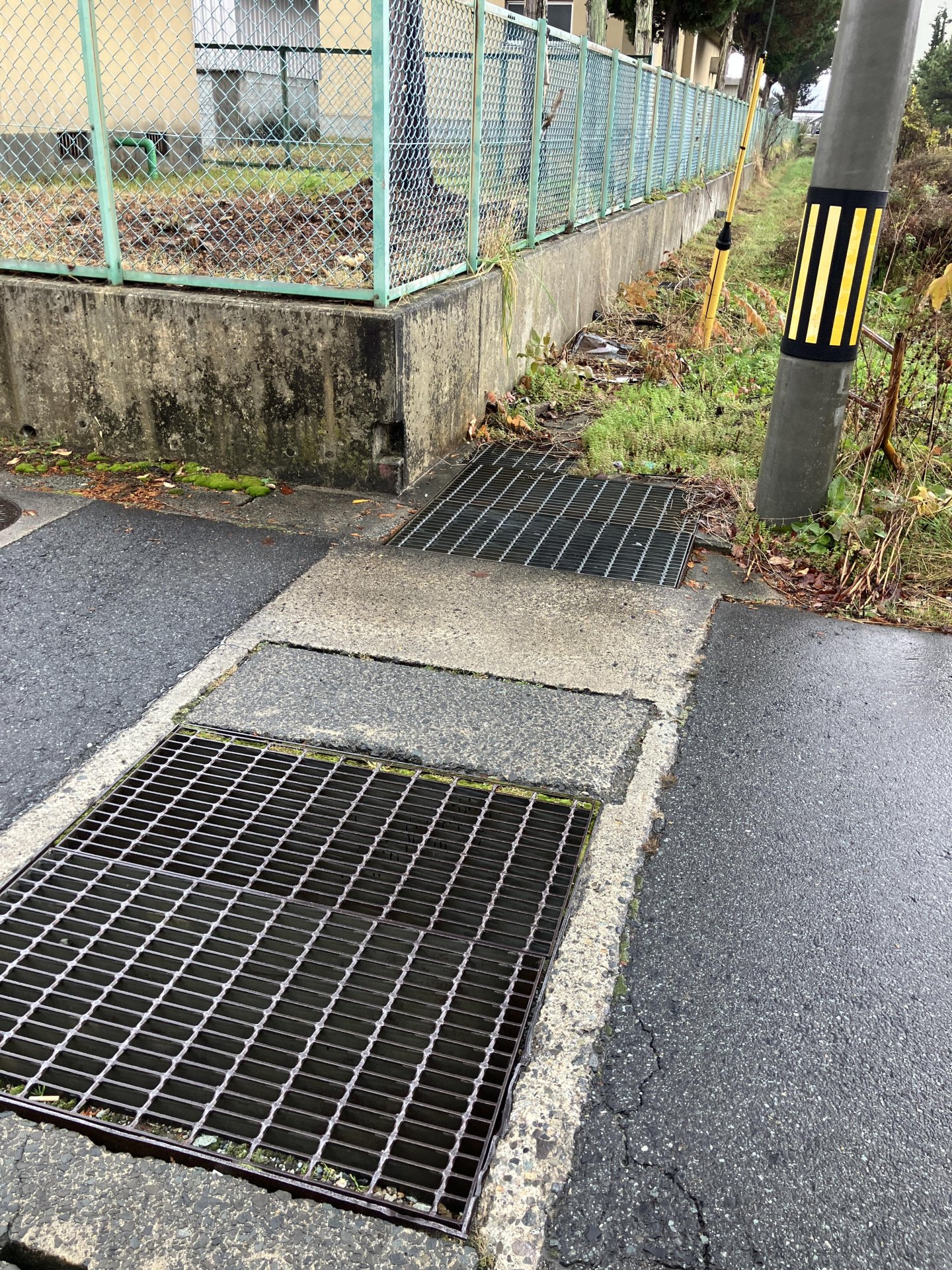 河北町谷地字月山堂　土地