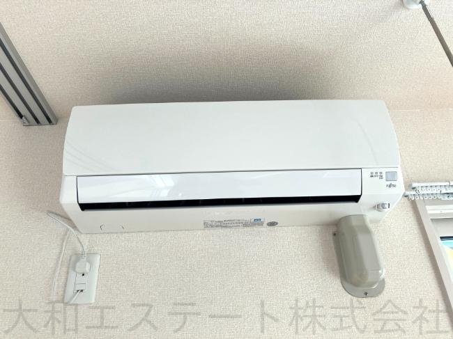 ホワイトファミール