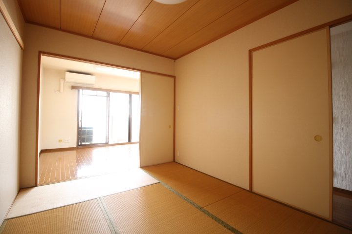 グラン・コート小橋　304号